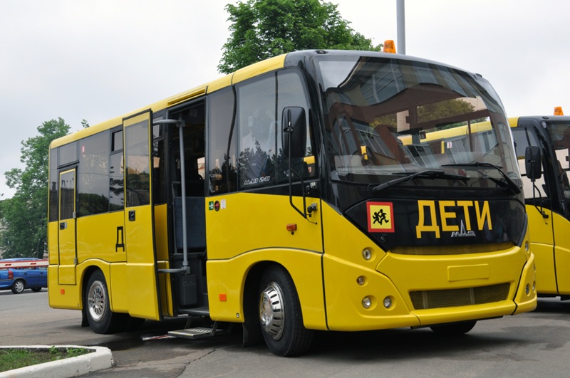 МАЗ-241.S30